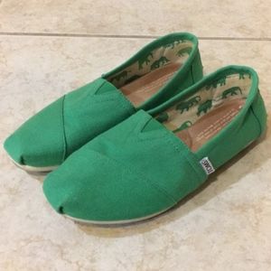 Toms Canvas Women's Classics